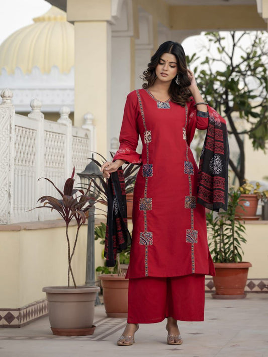 Patch work Red Cotton kurta set with malmal Dupatta